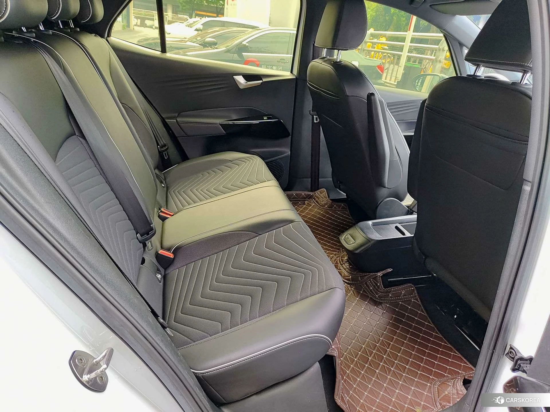 Volkswagen ID.3 2022 Белый из Китая