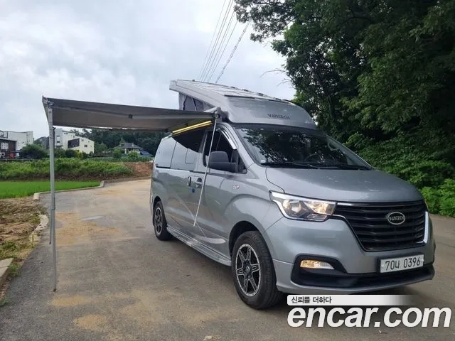 Hyundai The New Grand Starex 2019 Серебряный двухцветный из Кореи