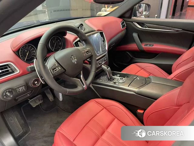 Maserati Ghibli 2024 Синий из Китая