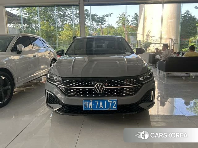 Volkswagen Lavida 2022 Темно-серый из Китая