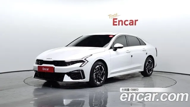 Kia The New K5 3rd generation 2024 Белый из Кореи