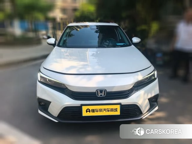 Honda Civic 2025 Белый из Китая
