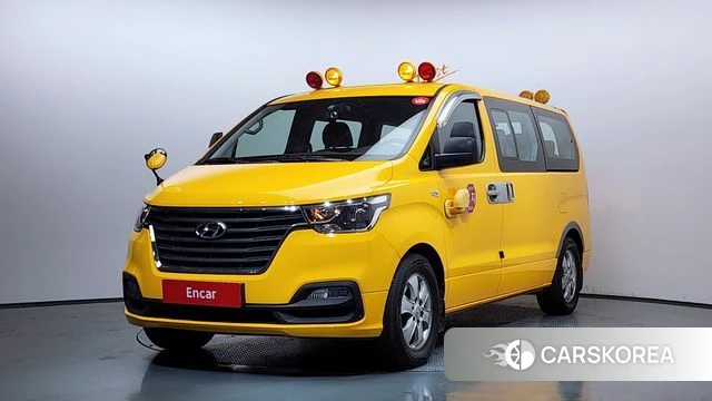 Hyundai The New Grand Starex 2018 Желтый из Кореи