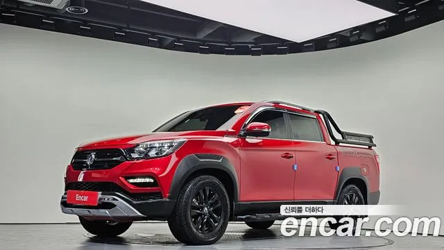 Ssangyong Rexton Sports 2021 Красный из Кореи