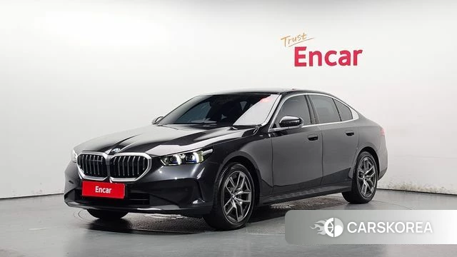 BMW 5 Series (G60) 2025 Серый из Кореи