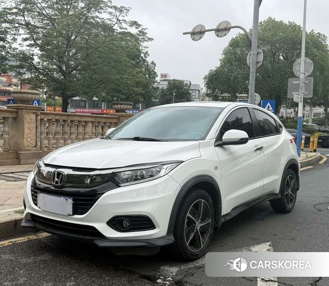 Honda Binzhi 2021 Белый из Китая