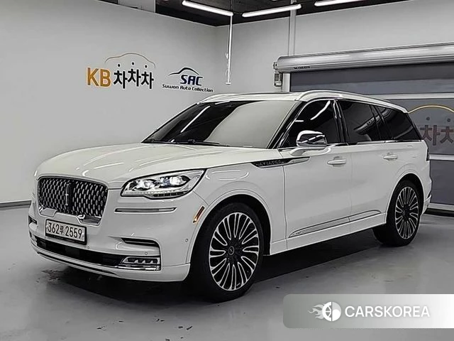 Lincoln Aviator 2nd generation 2020 Белый из Кореи