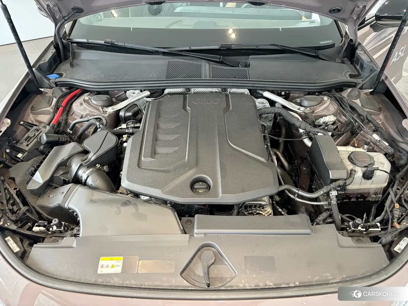 Audi A5L 2025 Champagne/brown из Китая