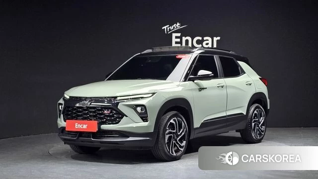 Chevrolet (GM Daewoo) The New Trail Blazer 2023 Темно-зеленый из Кореи