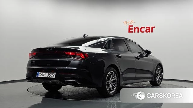 Kia K5 3rd generation 2022 Серый из Кореи