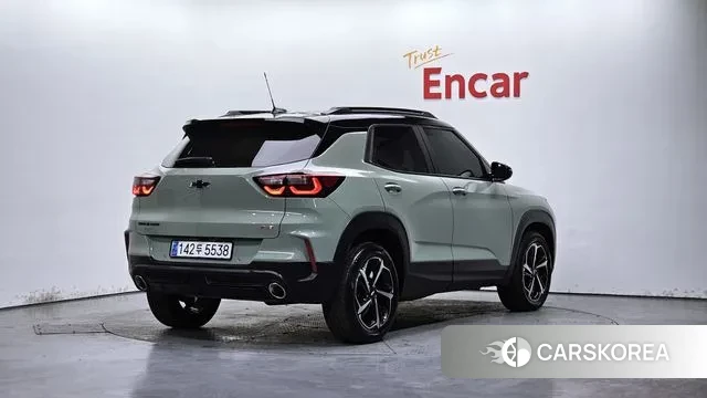 Chevrolet (GM Daewoo) The New Trail Blazer 2024 Зеленый из Кореи
