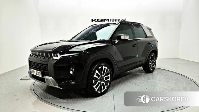 Ssangyong Torres 2023 Черный из Кореи