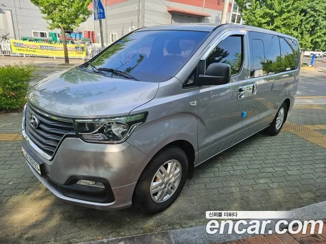 Hyundai The New Grand Starex 2018 Серый из Кореи