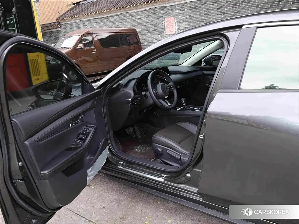 Mazda 3 2023 Silver/gray из Китая