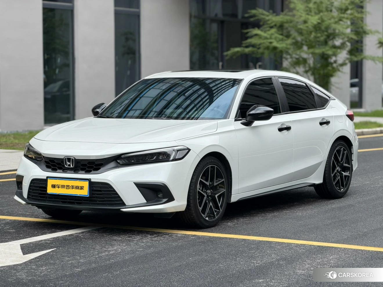 Honda Civic 2022 Белый из Китая