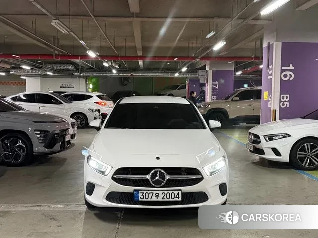 Mercedes-Benz A-Class W177 2022 Белый из Кореи