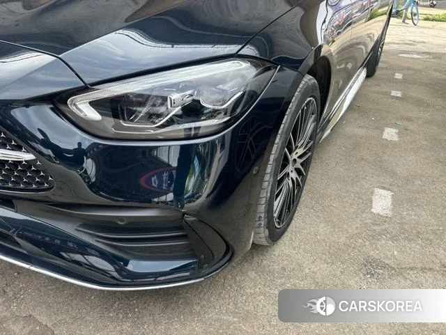 Mercedes-Benz Class C 2022 Зеленый из Китая
