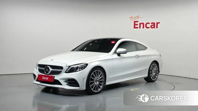 Mercedes-Benz C-Class W205 2022 Белый из Кореи