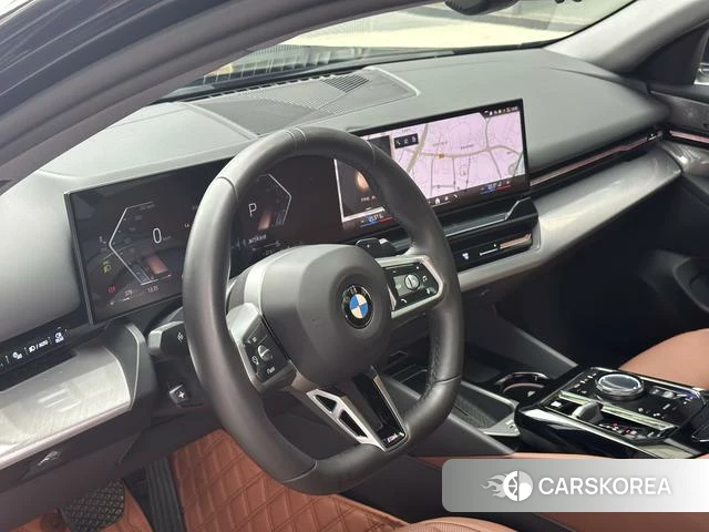 BMW 5 series 2024 Черный из Китая