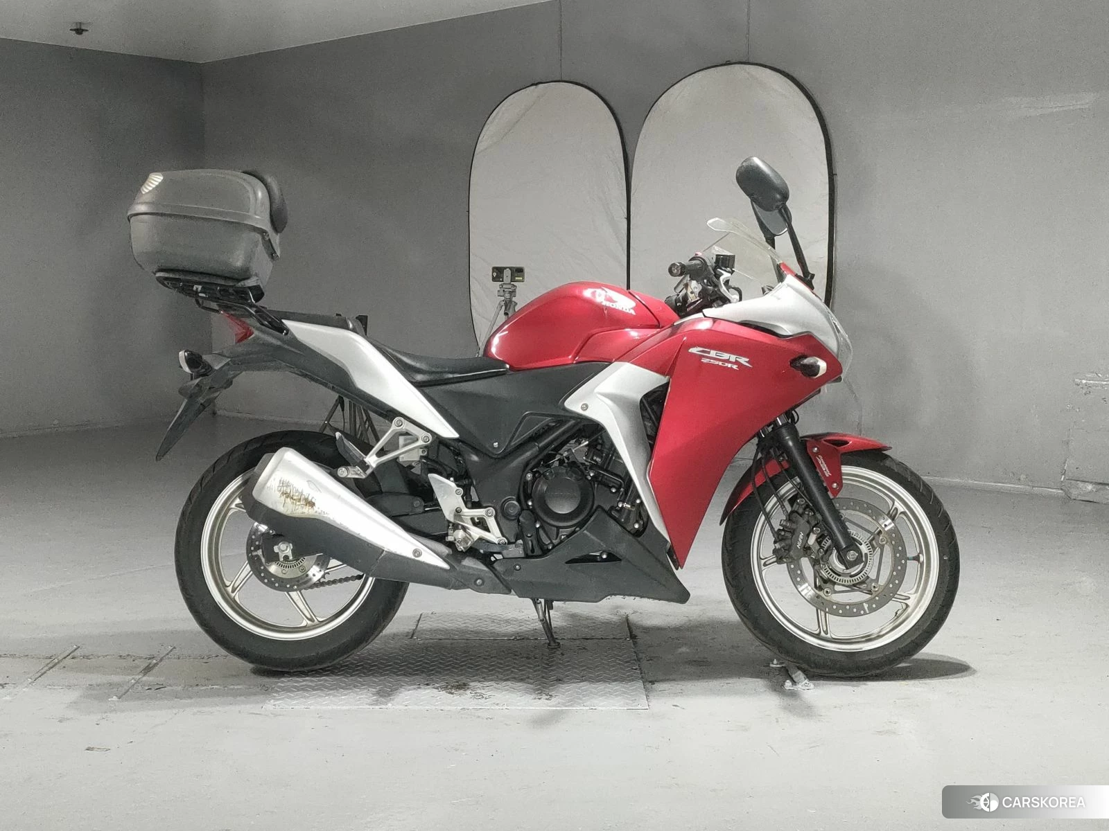 Проданный Honda CBR250R 2011 из Японии