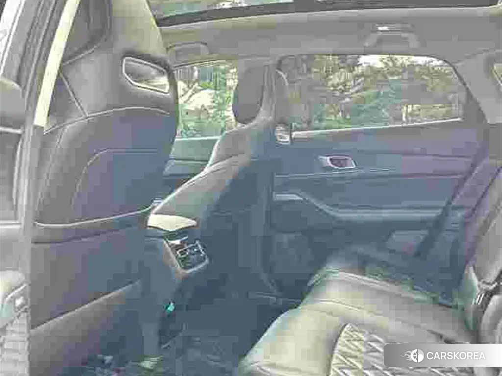 Chang'an Changan UNI-K Smart iDD 2022 Silver/gray из Китая