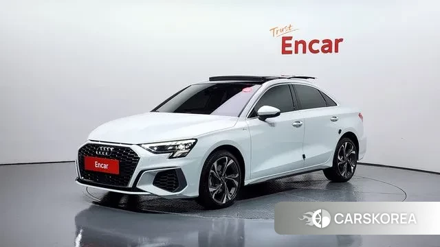 Audi A3 (8Y) 2023 Белый из Кореи
