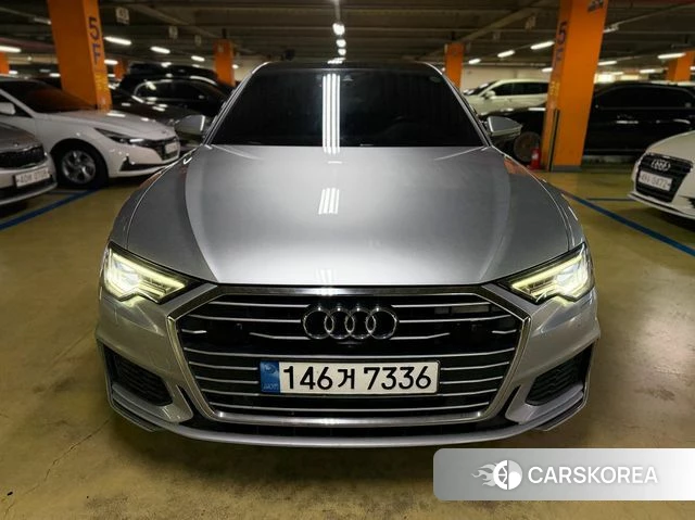 Audi A6 (C8) 2020 Серебряный из Кореи