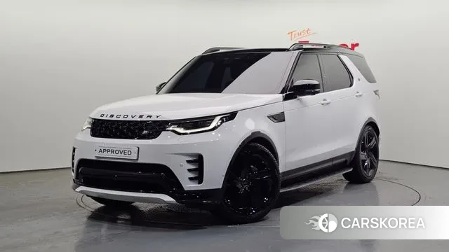 Land Rover Discovery 5 2024 Белый из Кореи