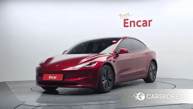 Tesla Model 3 2024 Красный из Кореи