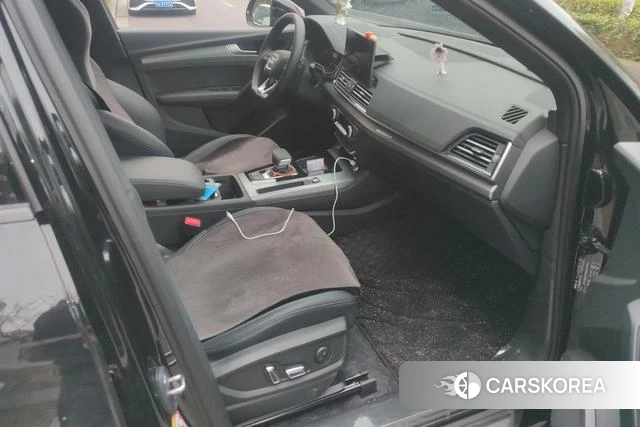 Audi Q5L Sportback 2025 Черный из Китая