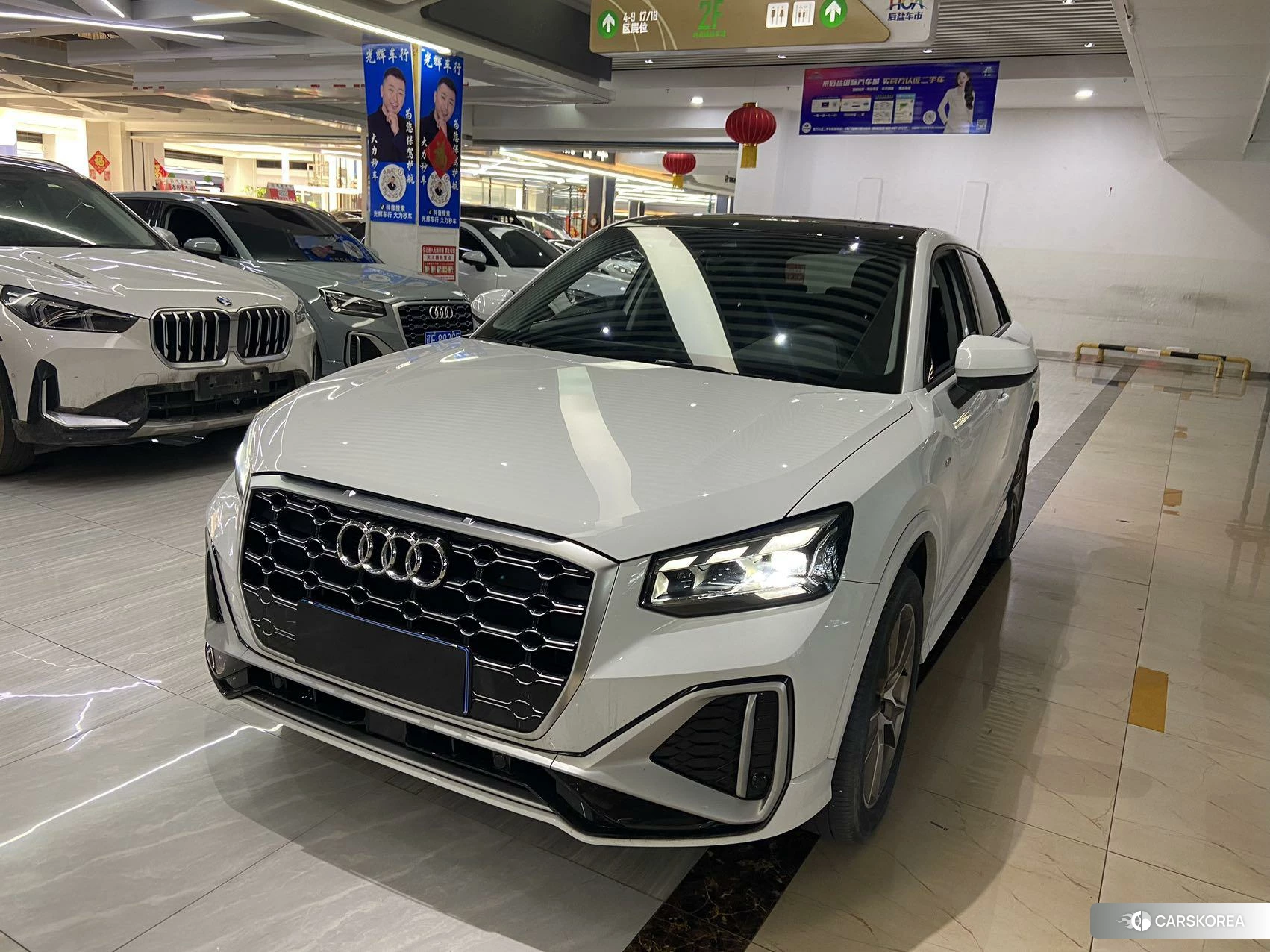 Audi Q2L 2021 Белый из Китая