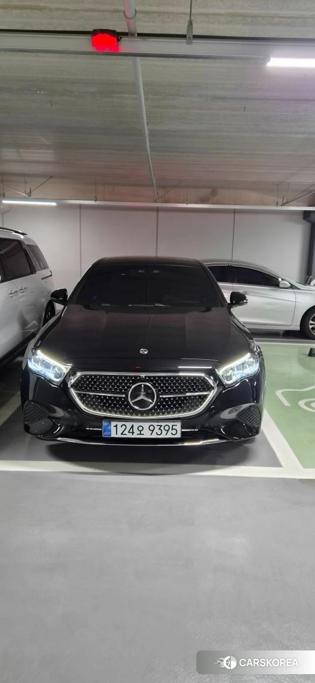 Mercedes-Benz E-Class W214 2026 Черный из Кореи