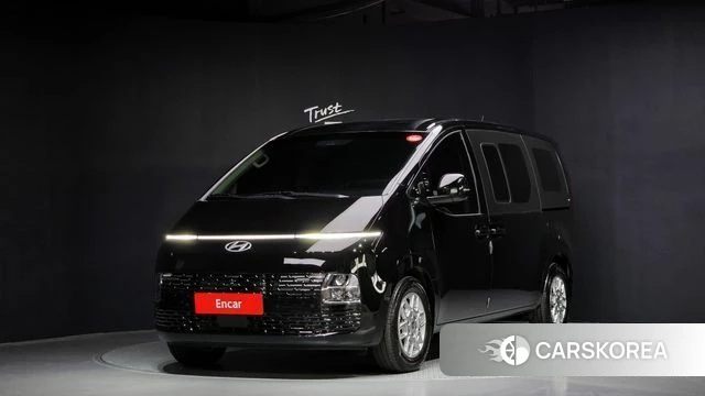 Hyundai Staria 2025 Черный из Кореи