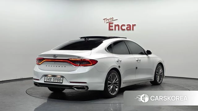 Hyundai Grandeur IG 2018 Белый из Кореи