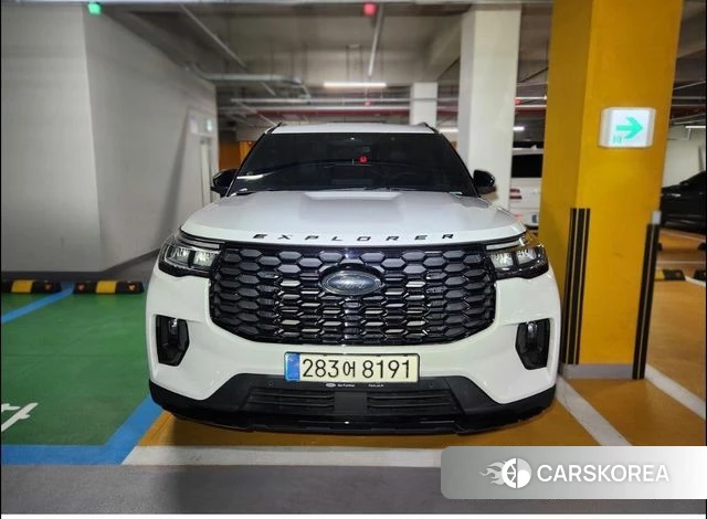 Ford Explorer 6th Generation 2025 Белый из Кореи