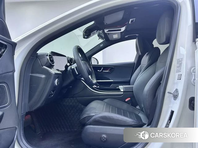 Mercedes-Benz Class C 2023 Белый из Китая
