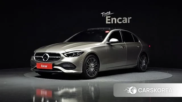 Mercedes-Benz C-Class W206 2022 Песочный из Кореи