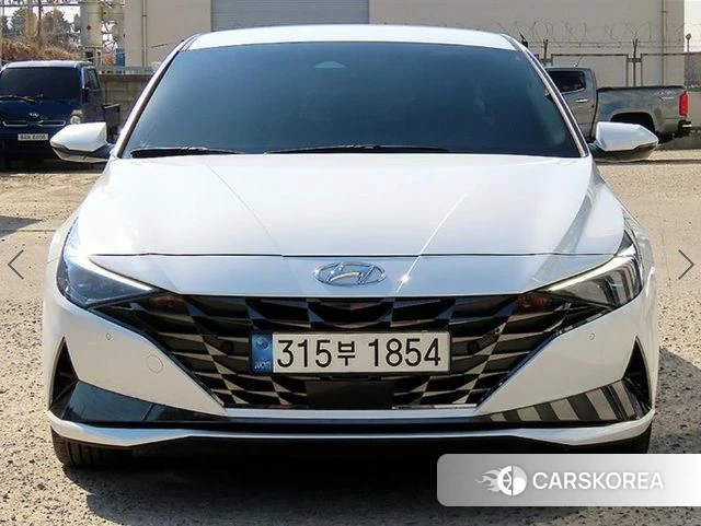 Hyundai Avante Hybrid (CN7) 2021 Белый из Кореи