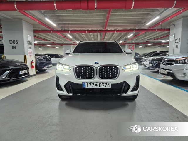 BMW X4 (G02) 2025 Белый из Кореи