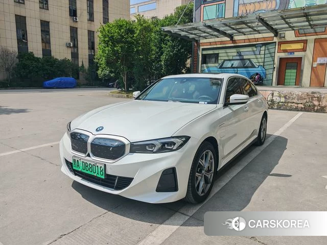BMW i3 2023 Белый из Китая