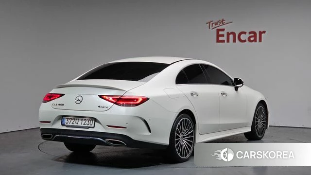 Mercedes-Benz CLS-Class C257 2022 Белый из Кореи