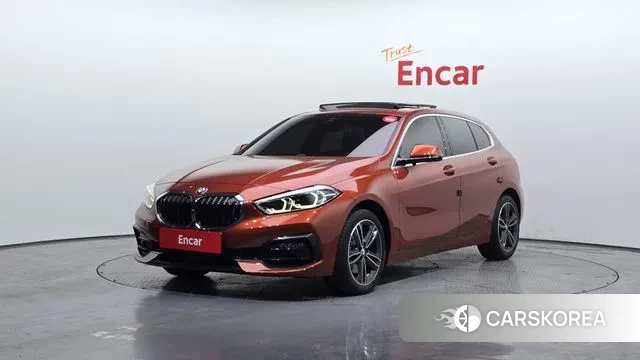 BMW 1 Series (F40) 2021 Красный из Кореи