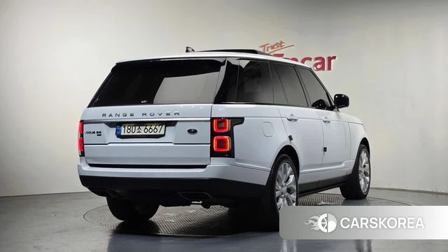 Land Rover Range Rover 4th Generation 2021 Белый из Кореи