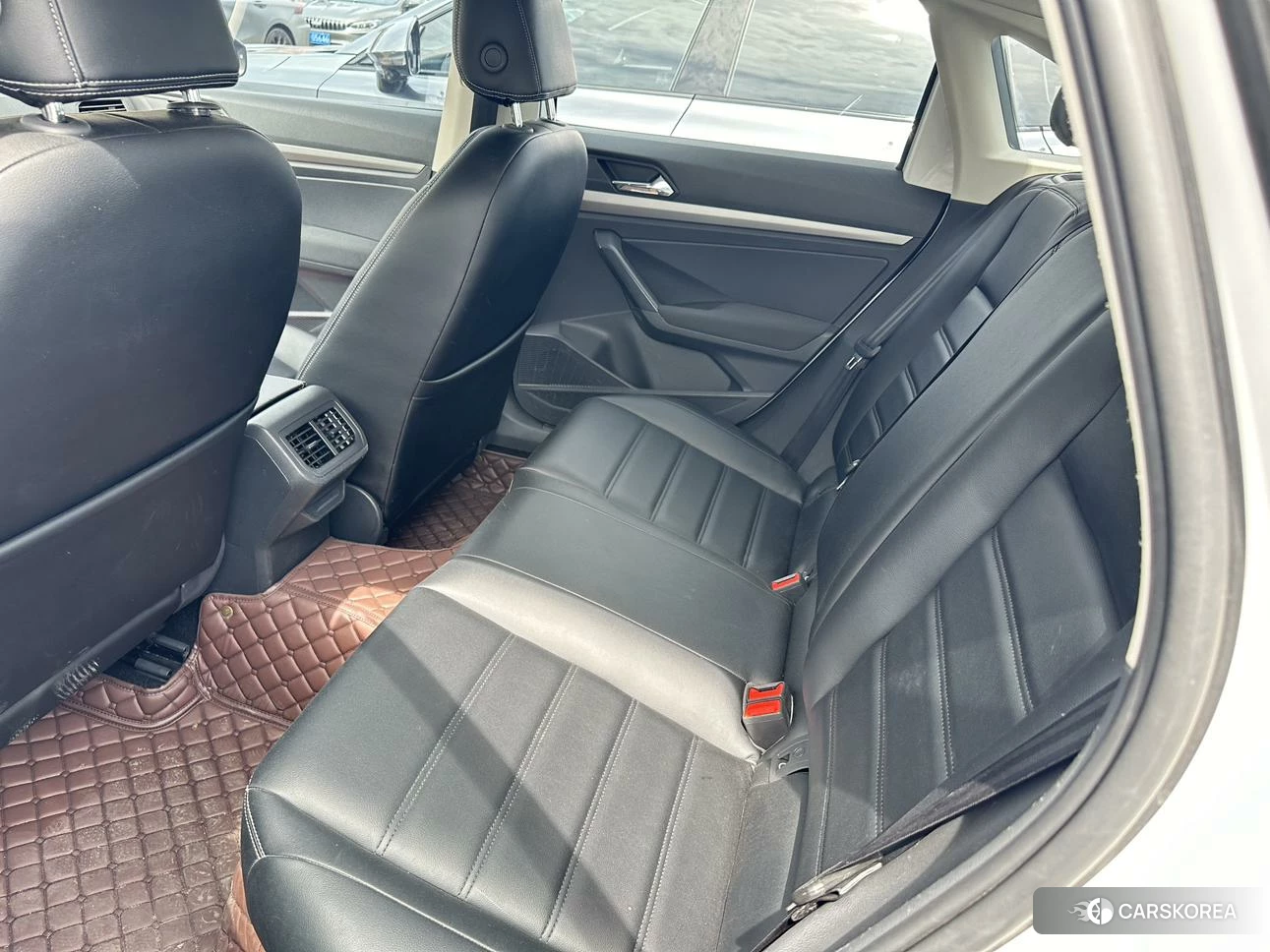 Volkswagen Lavida 2020 Белый из Китая