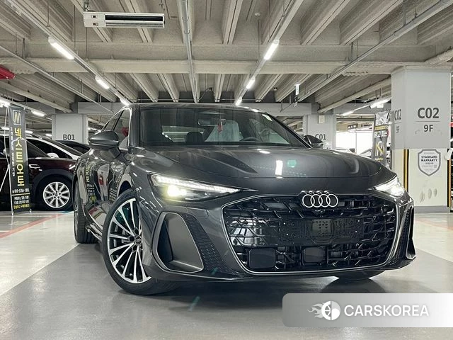 Audi A6 (C9) 2026 Черный из Кореи