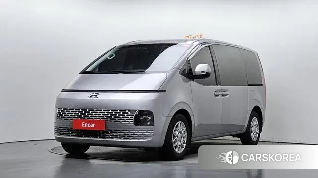 Hyundai Staria 2022 Серебристо-серый из Кореи