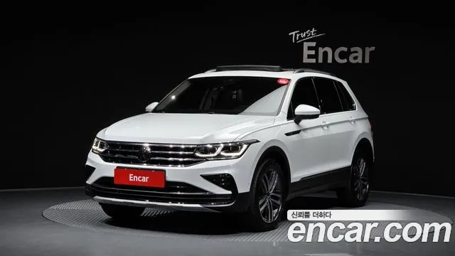 Volkswagen Tiguan second Generation 2023 Белый из Кореи