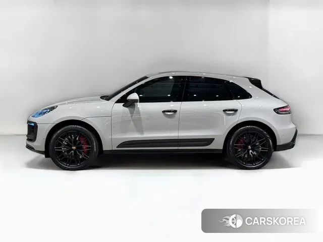 Porsche Macan 2023 Белый из Кореи