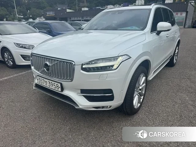 Volvo XC90 second Generation 2018 Жемчужный цвет из Кореи
