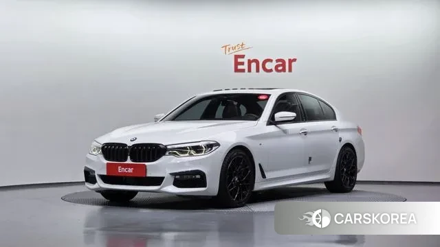 BMW 5 Series (G30) 2018 Белый из Кореи